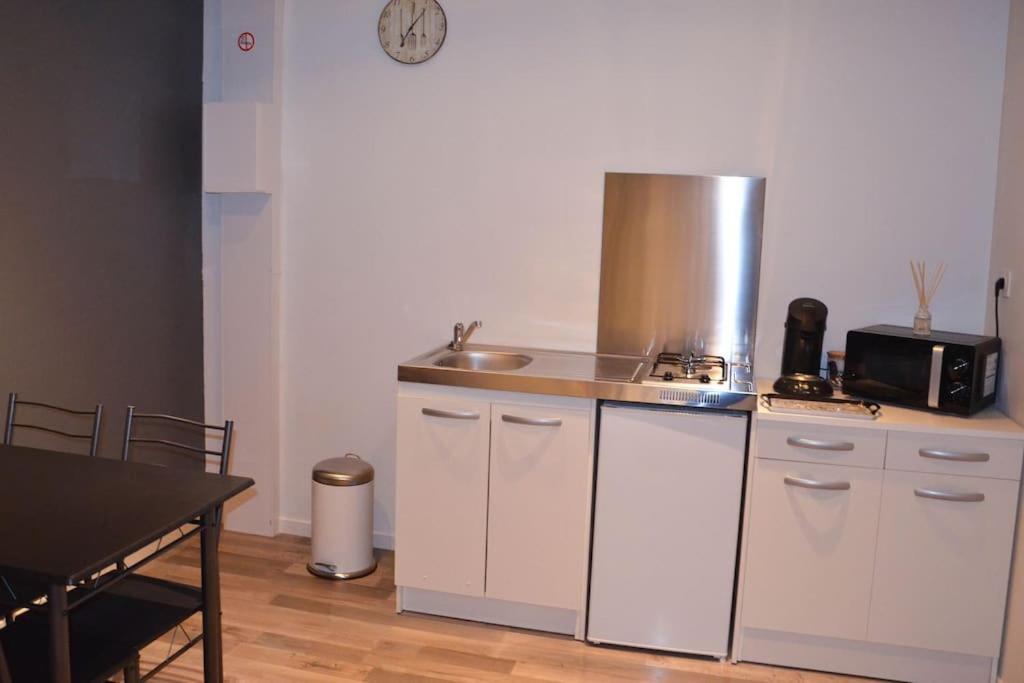 Gite Avec Spa Privatif* Saint-Symphorien-les-Buttes ภายนอก รูปภาพ