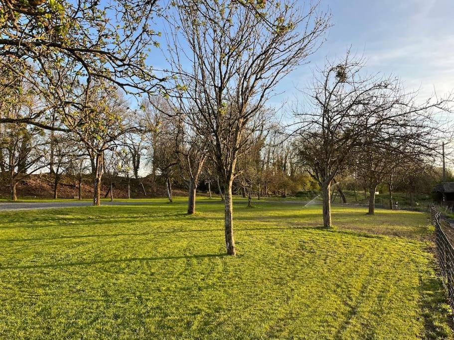 Gite Avec Spa Privatif* Saint-Symphorien-les-Buttes ภายนอก รูปภาพ